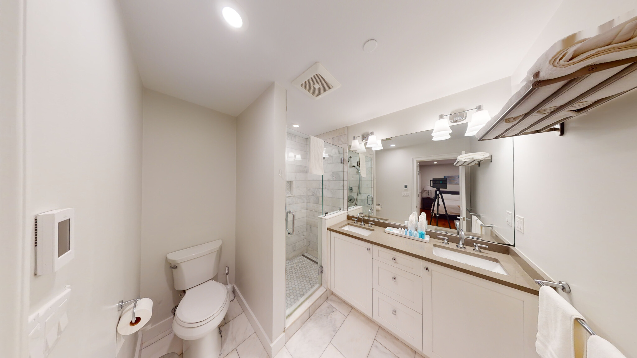 2 bed, 2 bath apartment for rent at 1240 Beacon St Unit 2, Coolidge Corner — photo 7 of 16