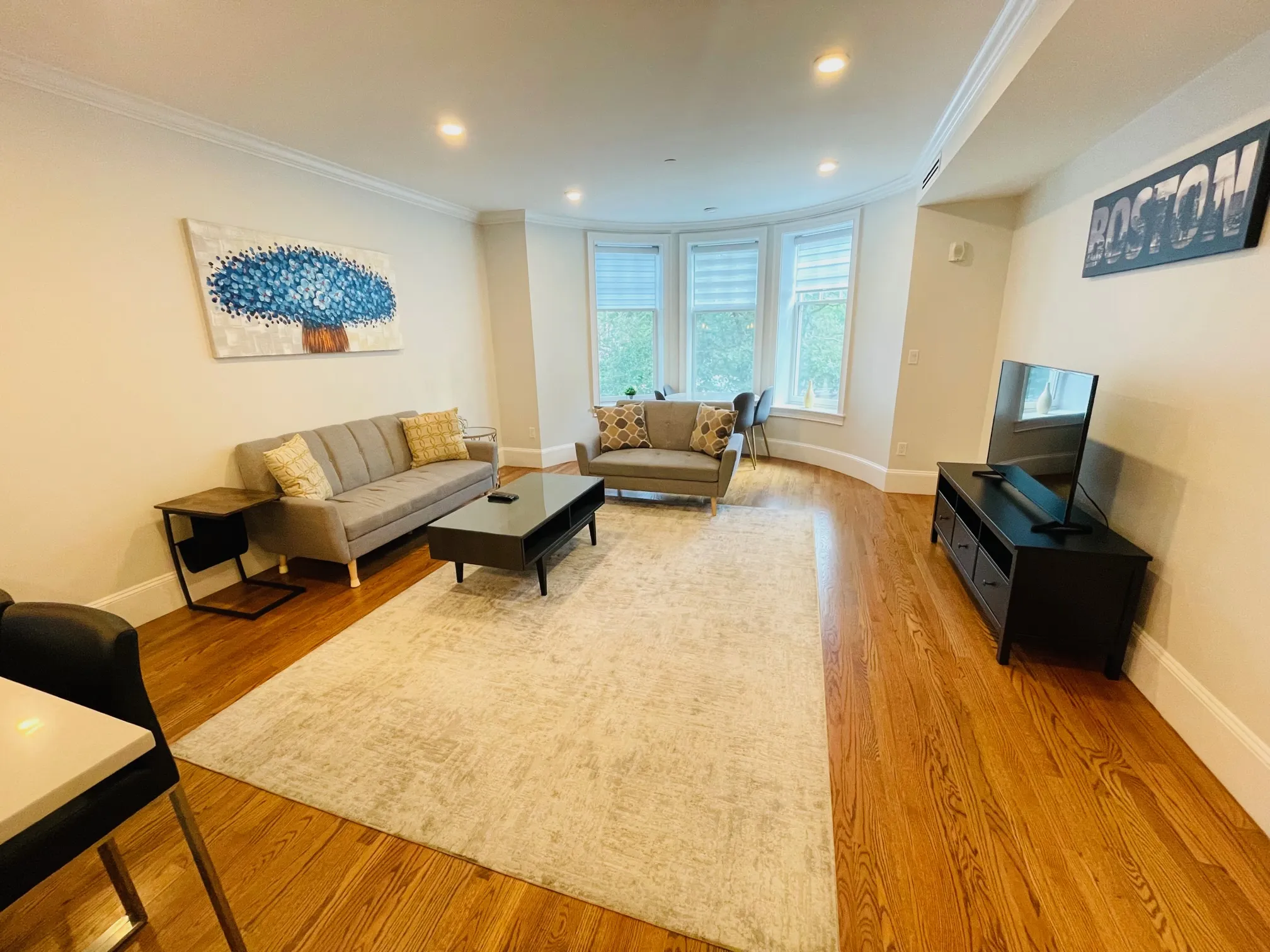 2 bed, 2 bath apartment for rent at 1240 Beacon St Unit 5, Coolidge Corner