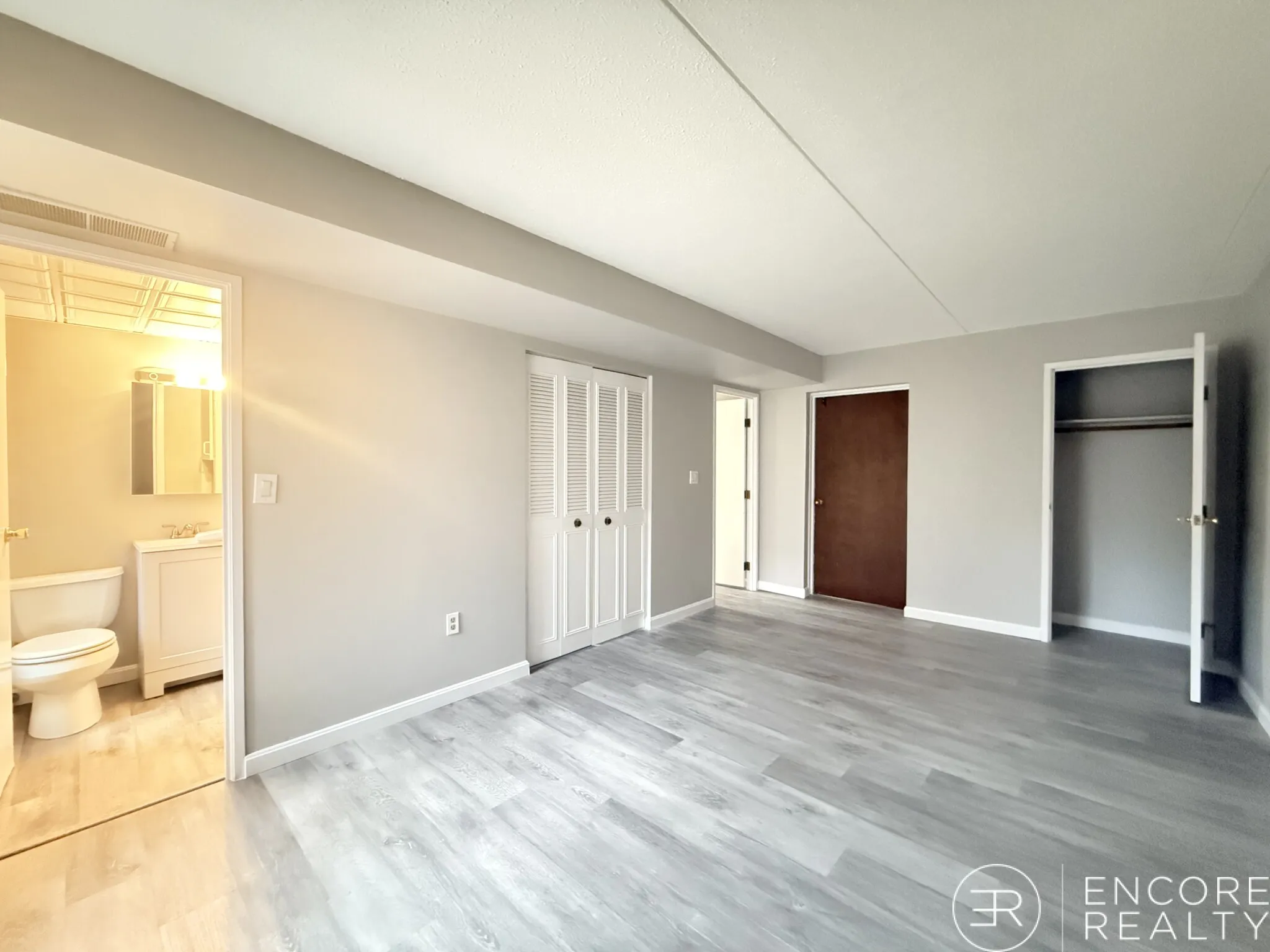 2 bed, 2 bath apartment for rent at 1243 Beacon St Unit 1243-2C, Coolidge Corner — photo 10 of 11