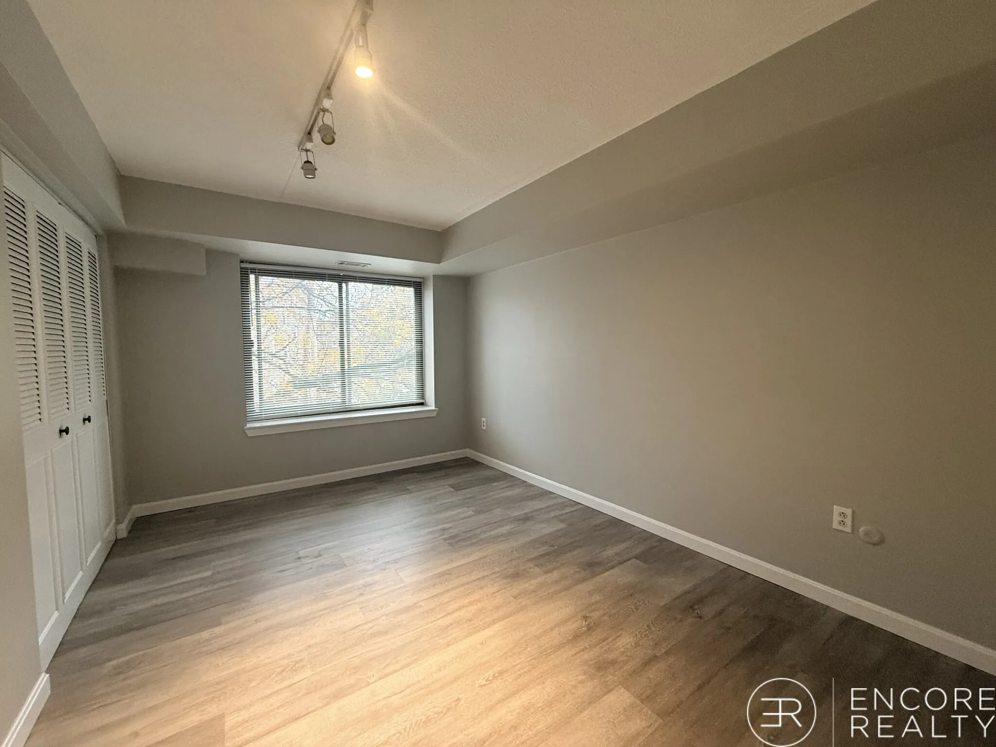 2 bed, 2 bath apartment for rent at 1243 Beacon St Unit 1243-2C, Coolidge Corner — photo 6 of 11