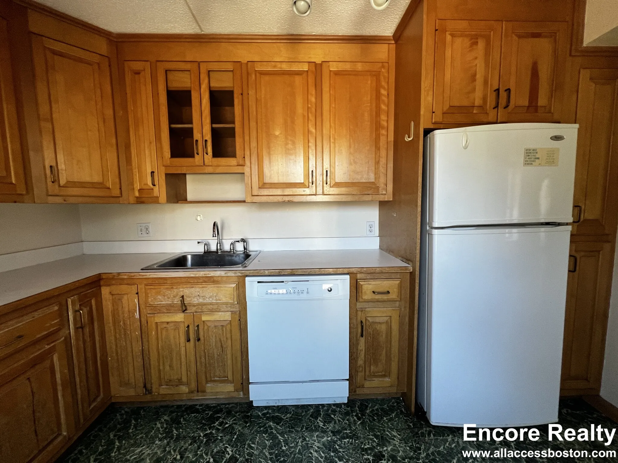 2 bed, 2 bath apartment for rent at 1243 Beacon St Unit 2, Coolidge Corner — photo 5 of 25