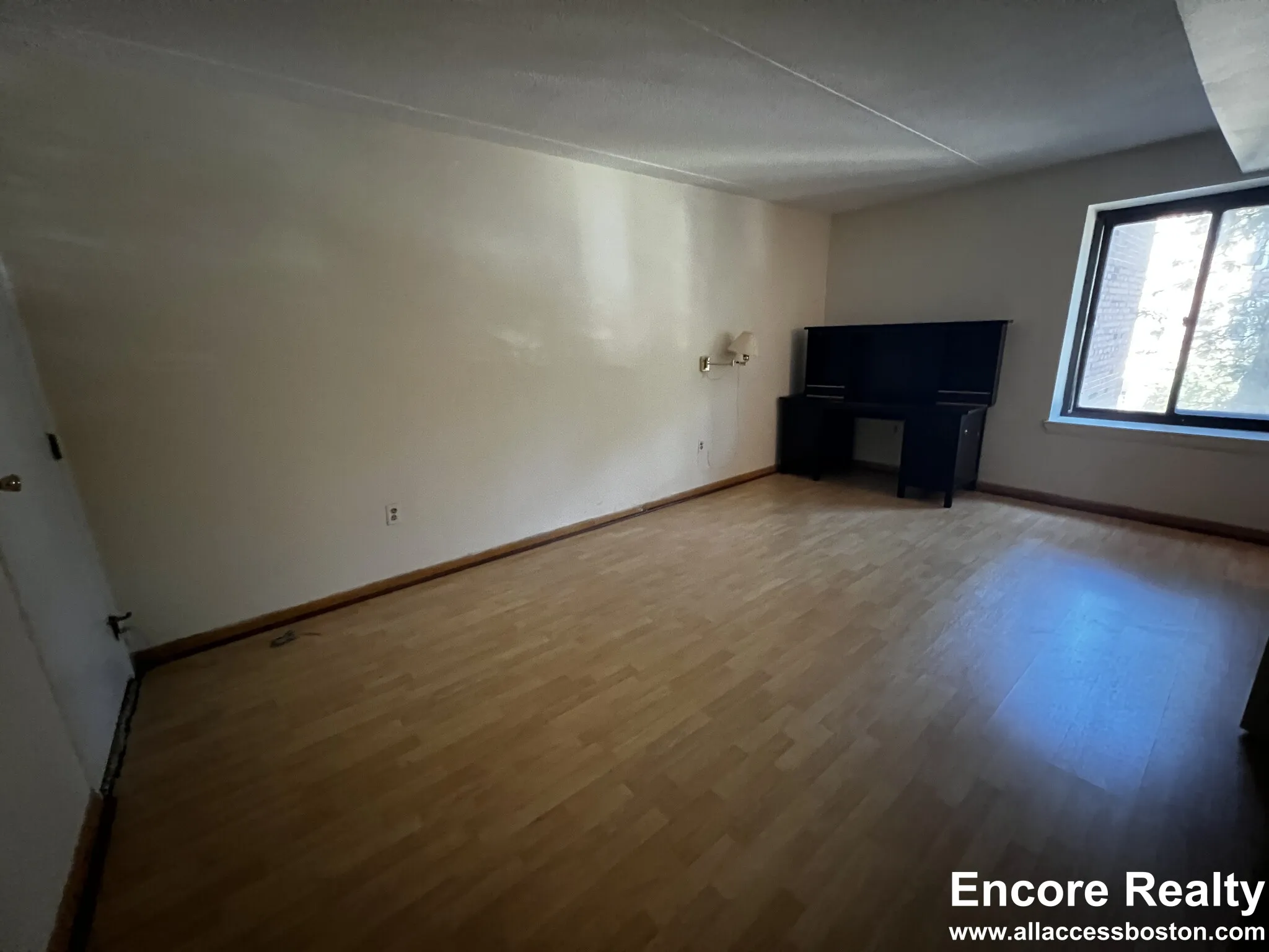 2 bed, 2 bath apartment for rent at 1243 Beacon St Unit 2, Coolidge Corner — photo 8 of 25