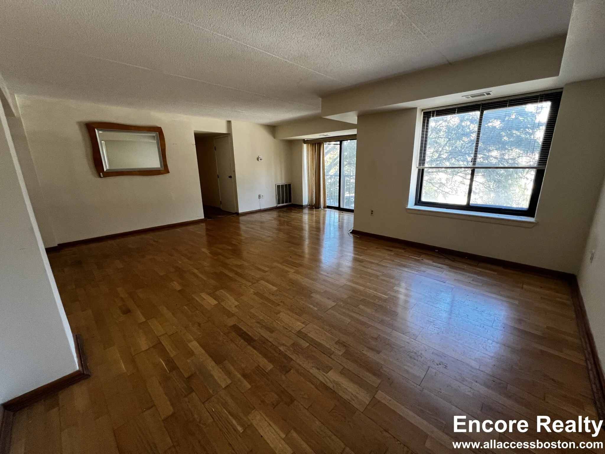 2 bed, 2 bath apartment for rent at 1243 Beacon St Unit 2, Coolidge Corner — photo 3 of 25