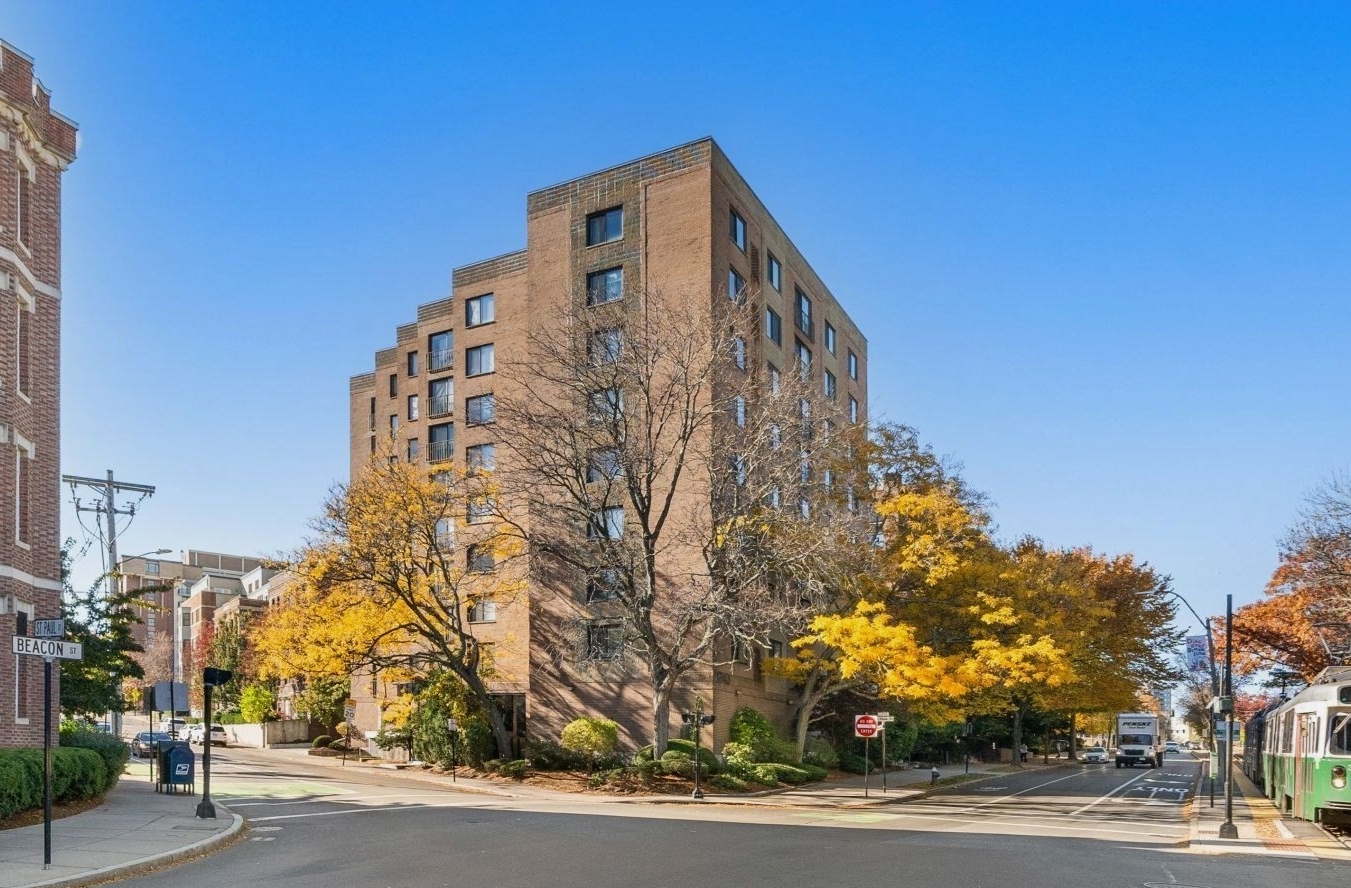 1 bed, 1 bath apartment for rent at 1243 Beacon St Unit 2-D, Coolidge Corner — photo 9 of 9