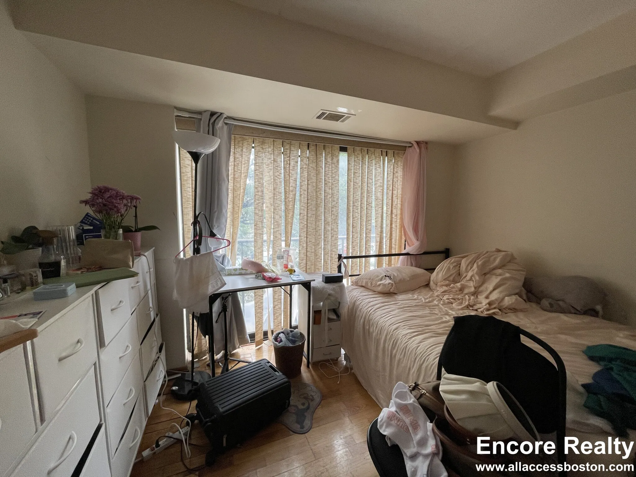 2 bed, 2 bath apartment for rent at 1243 Beacon St Unit 2C, Coolidge Corner — photo 7 of 31