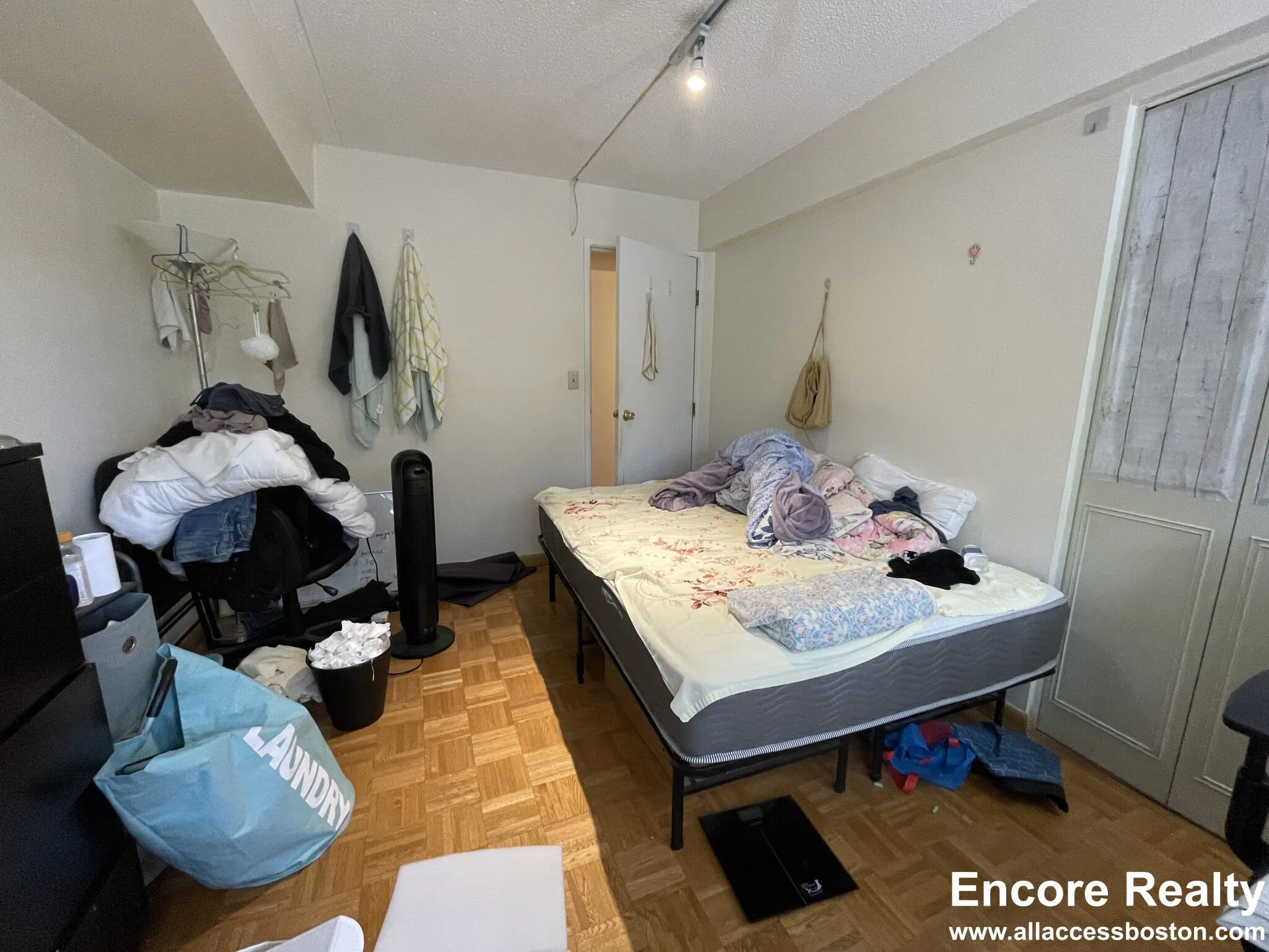 2 bed, 2 bath apartment for rent at 1243 Beacon St Unit 2C, Coolidge Corner — photo 12 of 31