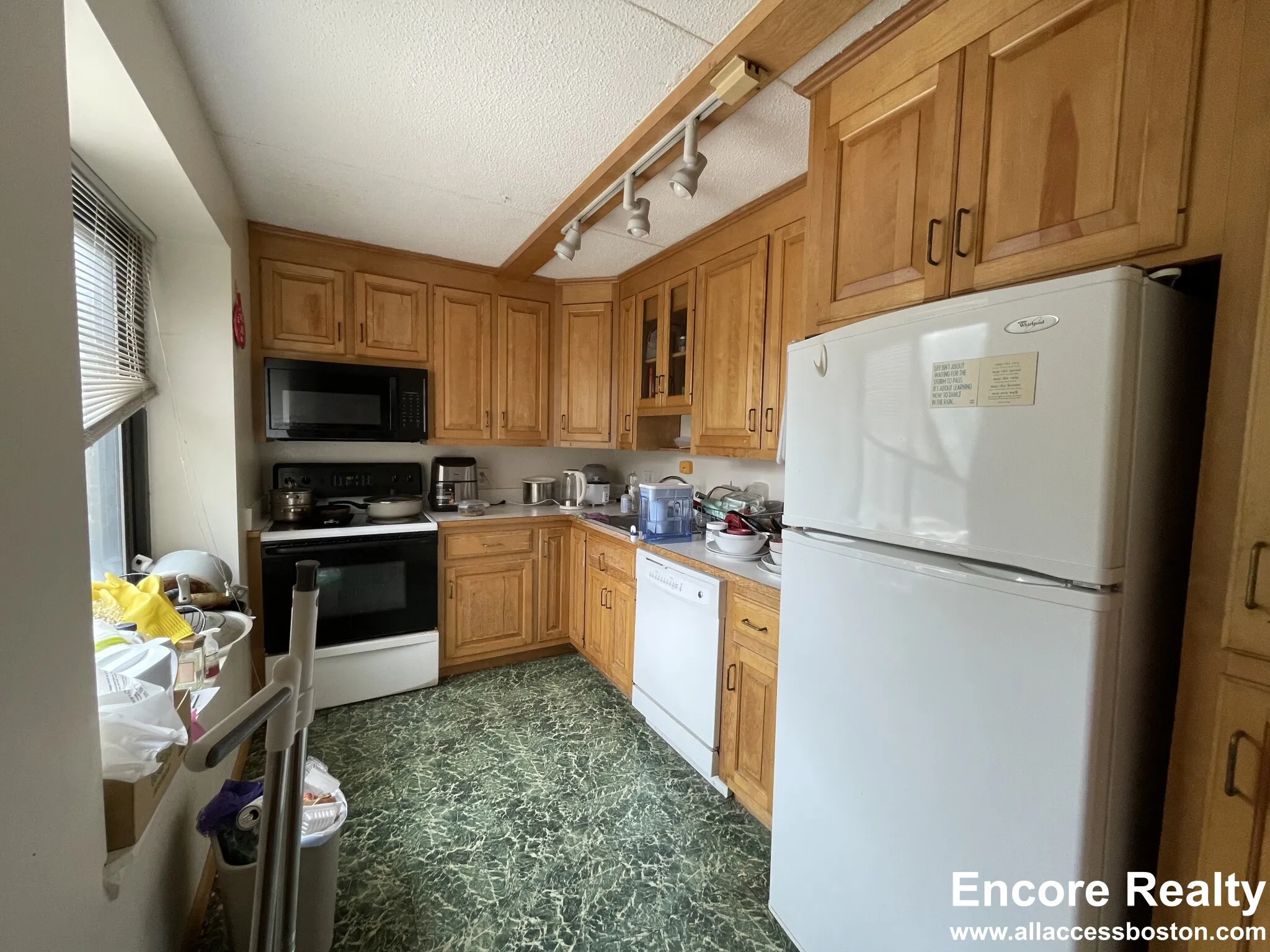 2 bed, 2 bath apartment for rent at 1243 Beacon St Unit 2C, Coolidge Corner — photo 2 of 31