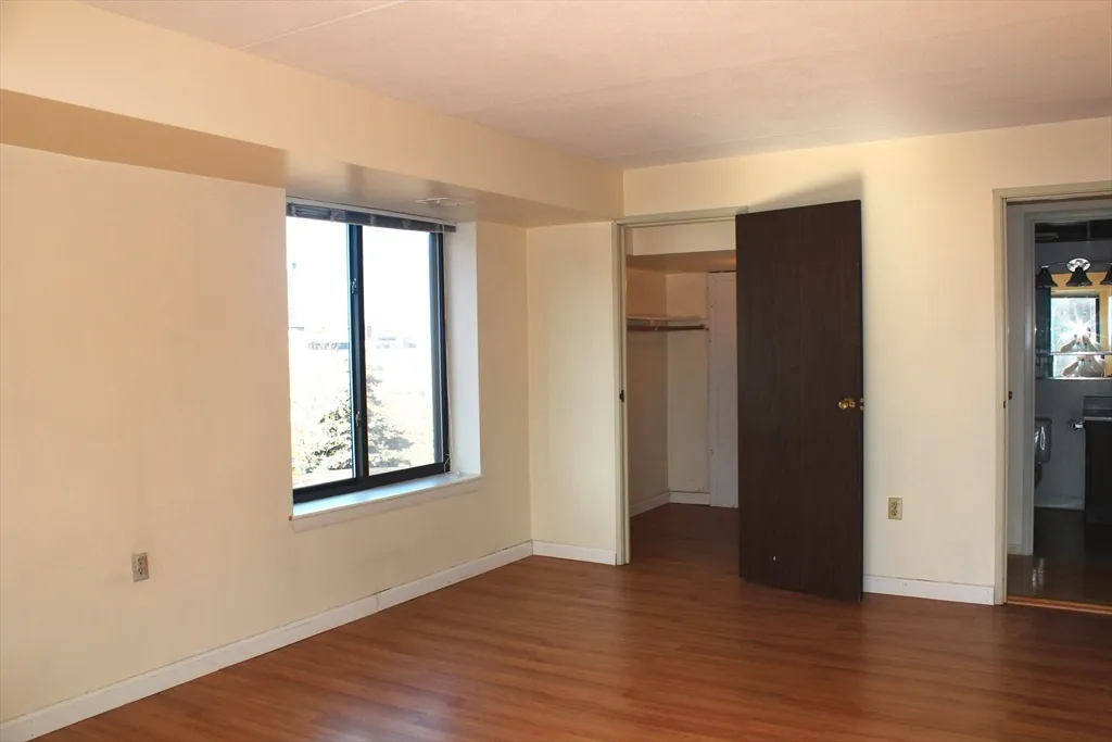 1 bed, 1 bath apartment for rent at 1243 Beacon St Unit 7D, Coolidge Corner — photo 7 of 12