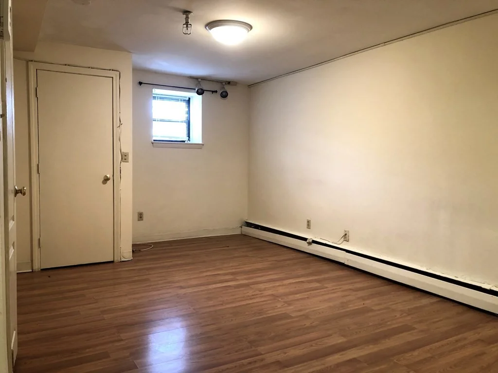1 bed, 1 bath apartment for rent at 1246 Commonwealth Ave Unit 11, Allston — photo 4 of 7