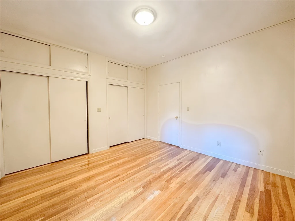 1 bed, 1 bath apartment for rent at 1246 Commonwealth Ave Unit 21, Brighton — photo 1 of 9