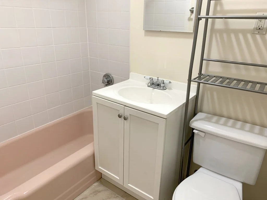 1 bed, 1 bath apartment for rent at 1246 Commonwealth Ave Unit 42, Allston — photo 5 of 6