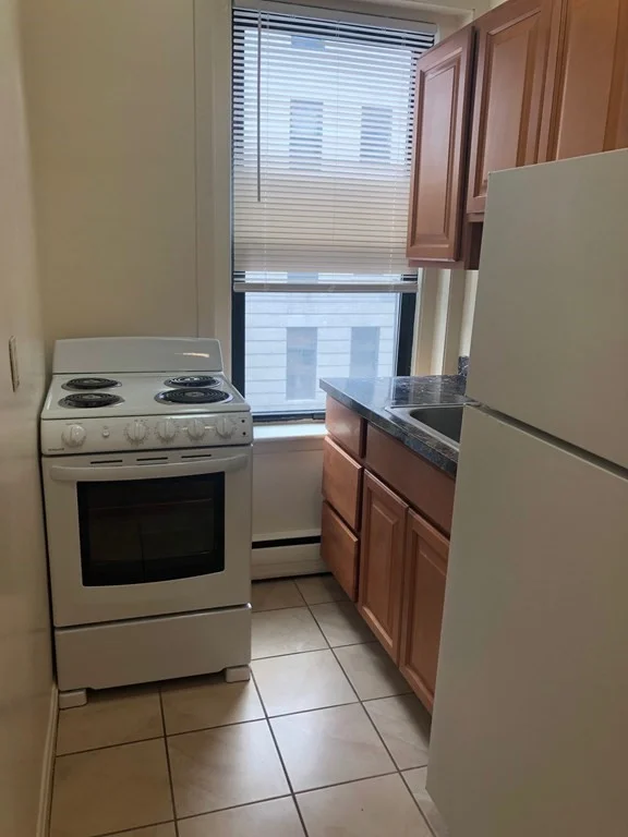 1 bed, 1 bath apartment for rent at 1246 Commonwealth Ave Unit 44, Allston — photo 3 of 7