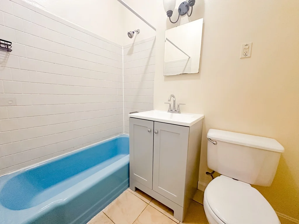 1 bed, 1 bath apartment for rent at 1246 Commonwealth Ave Unit 52, Allston — photo 3 of 5