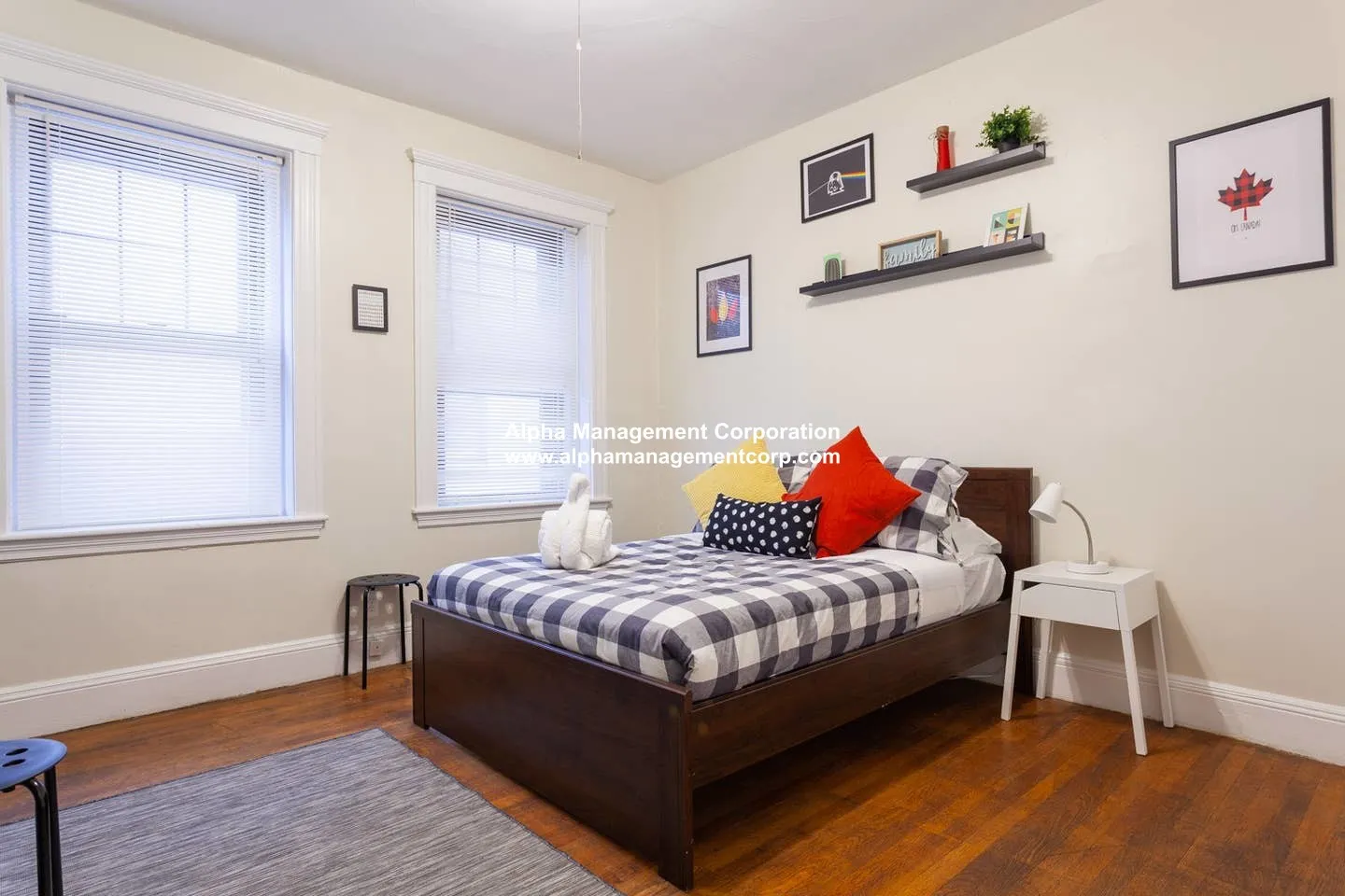 4 bed, 2 bath apartment for rent at 1247 Beacon St Unit 2, Coolidge Corner — photo 6 of 12