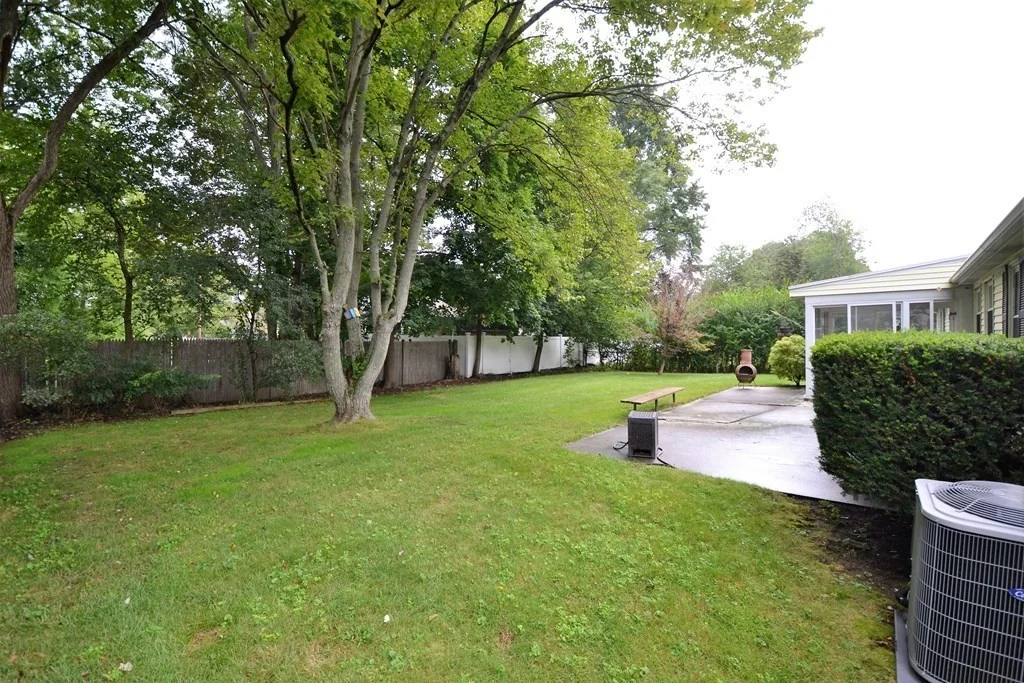 3 bed, 1 bath apartment for rent at 1247 Trapelo Rd Unit 1, North Waltham — photo 16 of 17