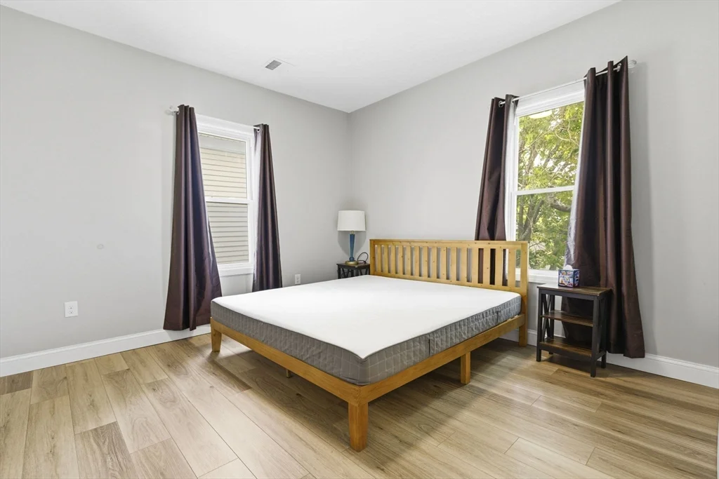 2 bed, 1 bath apartment for rent at 125-127 Arsenal St Unit 2, Watertown — photo 8 of 14