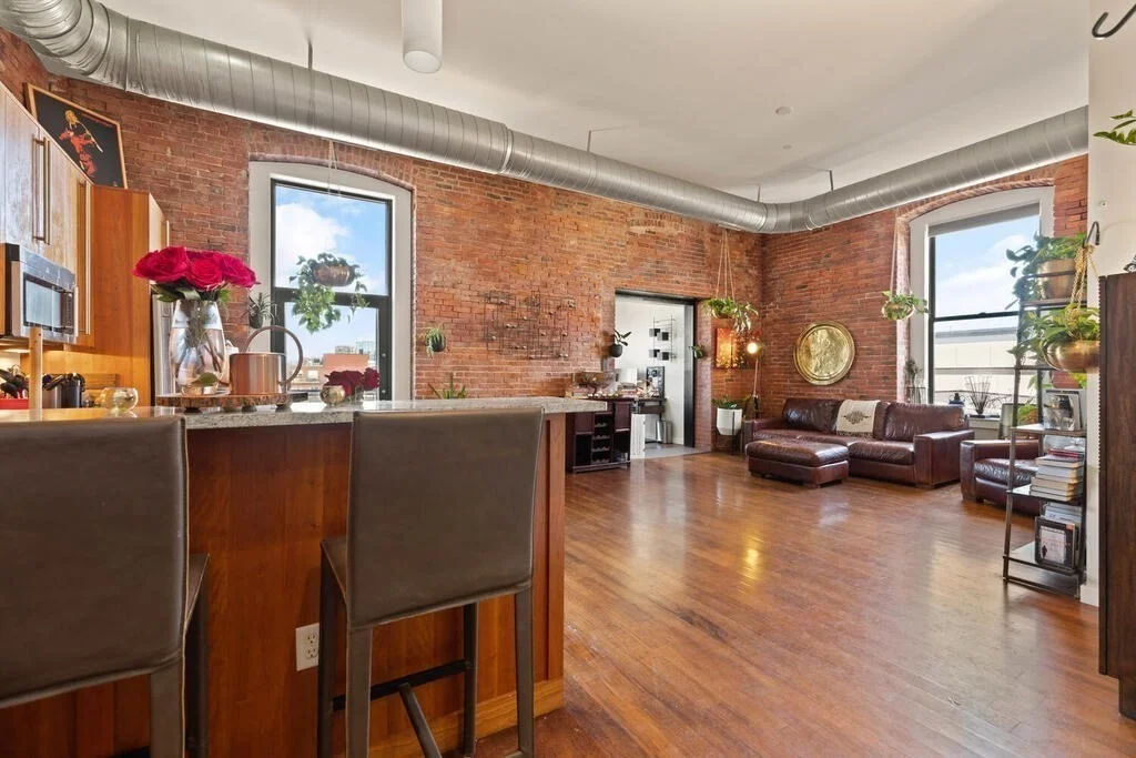 2 bed, 2 bath apartment for rent at 125 B St Unit 4D, South Boston — photo 5 of 19