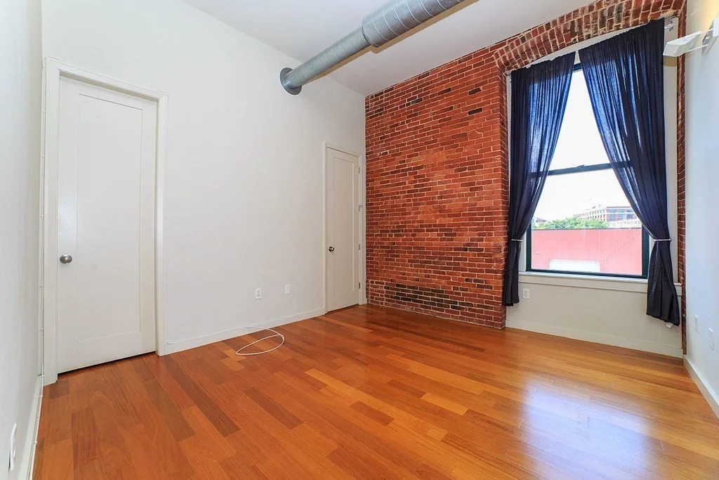 2 bed, 2 bath apartment for rent at 125 B Unit 3A, South Boston — photo 4 of 10