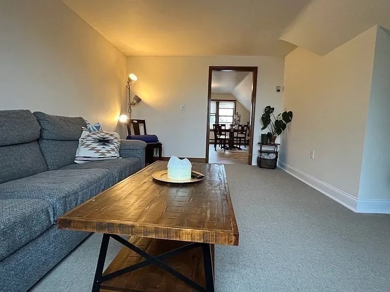 1 bed, 1 bath apartment for rent at 125 Beale Unit C, Quincy — photo 8 of 19
