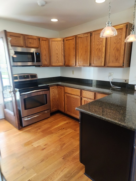 2 bed, 1 bath apartment for rent at 125 Center St Unit 1, Lee — photo 8 of 13