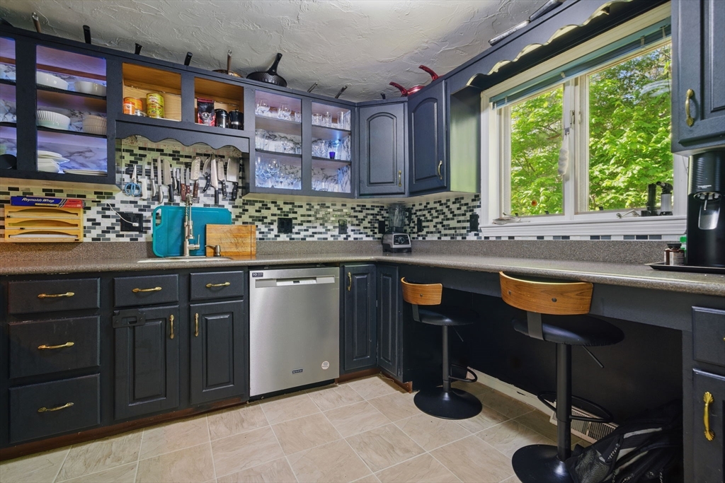 2 bed, 1 bath apartment for rent at 125 Chapin Rd Unit 3D, Hudson — photo 1 of 33