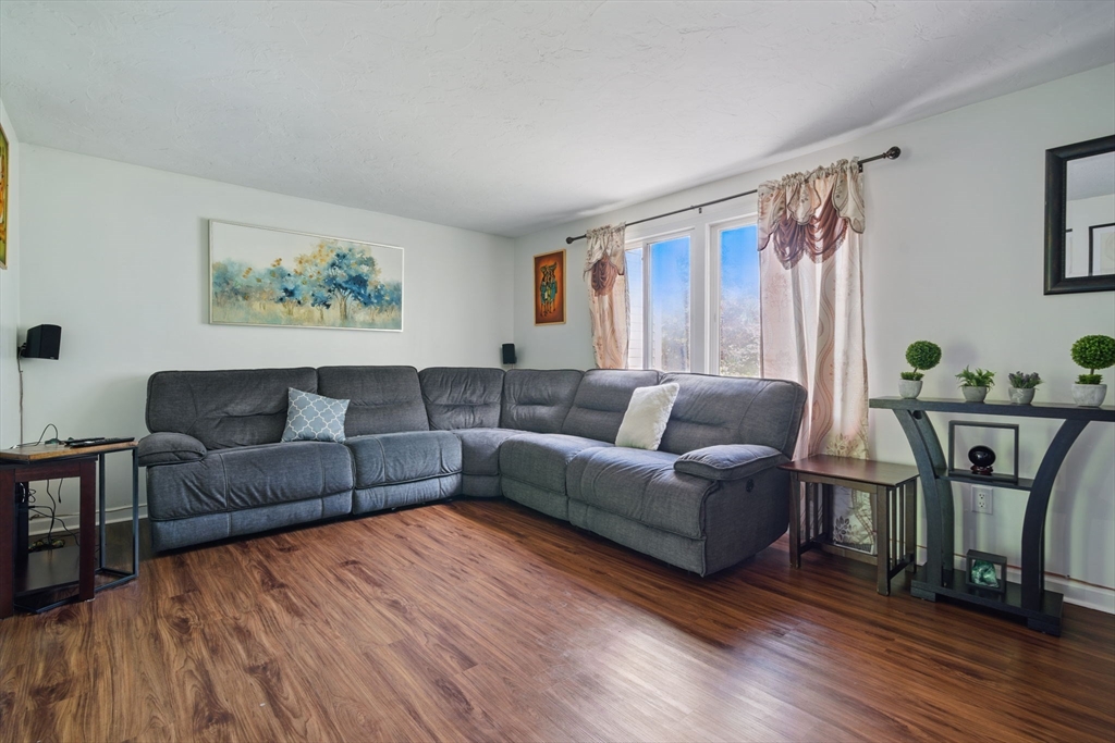 2 bed, 1 bath apartment for rent at 125 Chapin Rd Unit 3D, Hudson — photo 12 of 33
