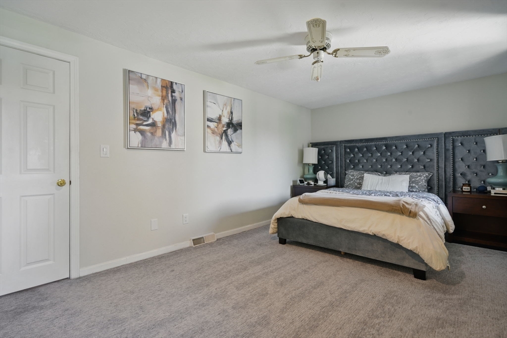 2 bed, 1 bath apartment for rent at 125 Chapin Rd Unit 3D, Hudson — photo 15 of 33
