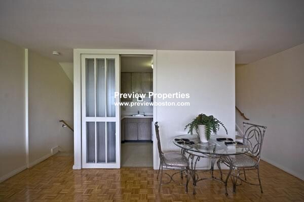 1 bed, 1 bath apartment for rent at 125 Chiswick Rd Unit 207P, Brighton — photo 8 of 16