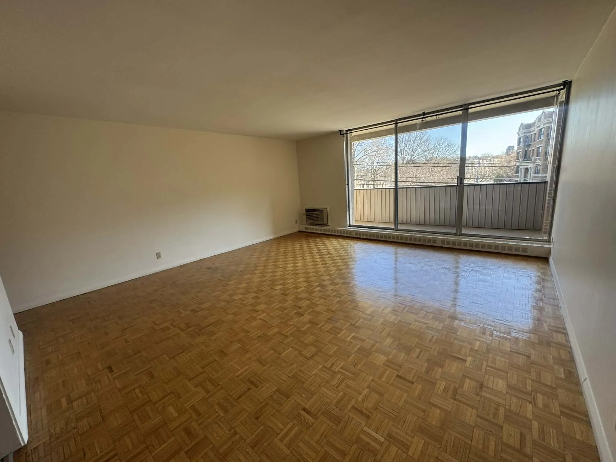 1 bed, 1 bath apartment for rent at 125 Chiswick Rd Unit 209, Brighton — photo 1 of 12