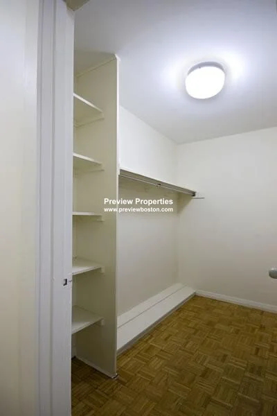 Studio bed, 1 bath apartment for rent at 125 Chiswick Rd Unit 308P, Brighton — photo 6 of 16