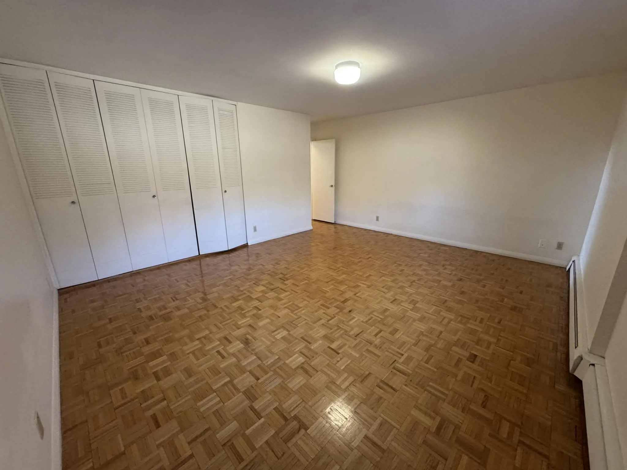 Studio bed, 1 bath apartment for rent at 125 Chiswick Rd Unit 310, Brighton — photo 1 of 23