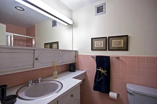 Studio bed, 1 bath apartment for rent at 125 Chiswick Rd Unit 310, Brighton — photo 4 of 23