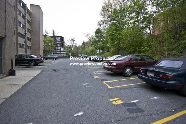 2 bed, 1 bath apartment for rent at 125 Chiswick Rd Unit 404P, Brighton — photo 13 of 15