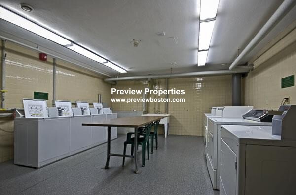 1 bed, 1 bath apartment for rent at 125 Chiswick Rd Unit 407P, Brighton — photo 12 of 16
