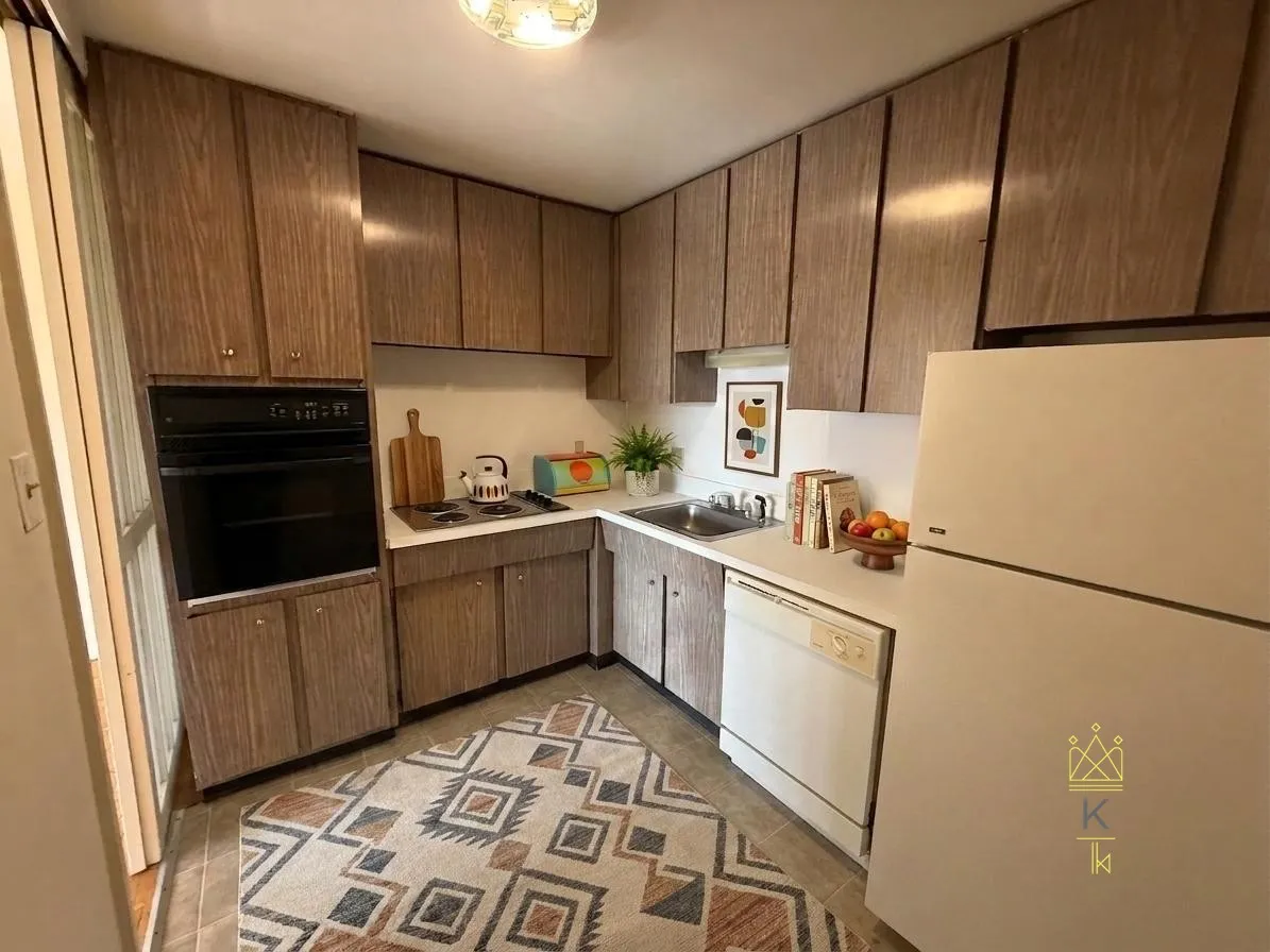 1 bed, 1 bath apartment for rent at 125 Chiswick Rd Unit Unit 208, Brighton — photo 3 of 15