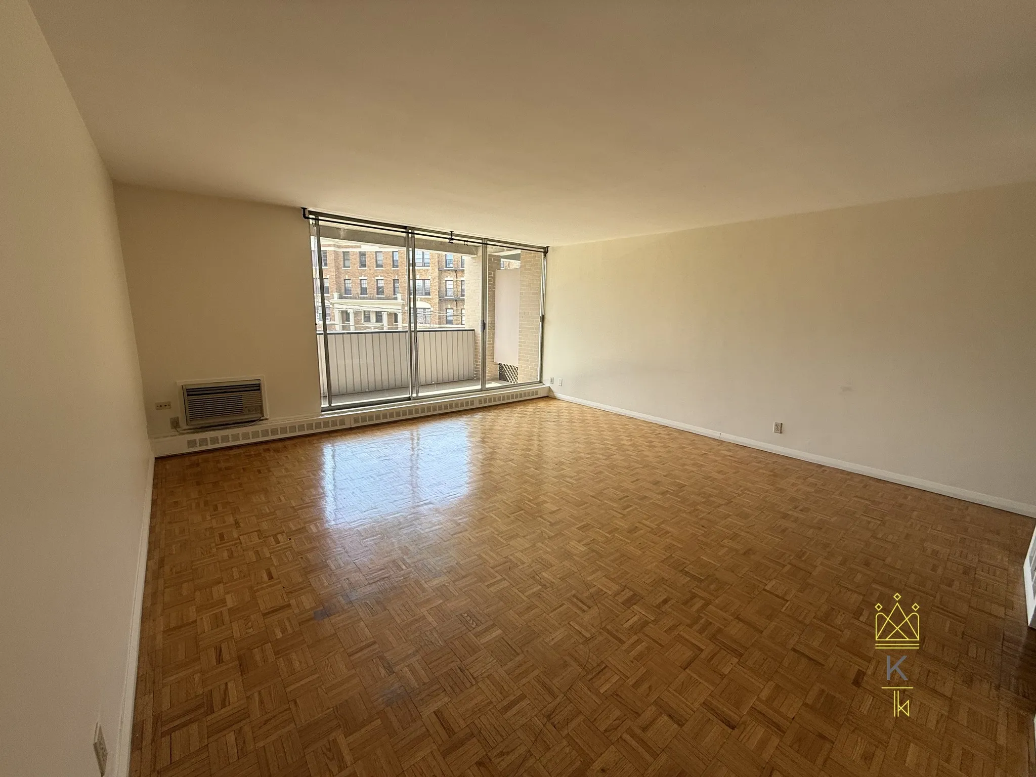 1 bed, 1 bath apartment for rent at 125 Chiswick Rd Unit Unit 208, Brighton — photo 6 of 15