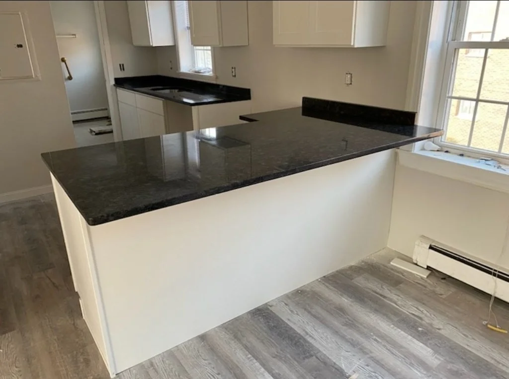 4 bed, 3 bath apartment for rent at 125 Commercial Unit 125, Braintree — photo 3 of 17