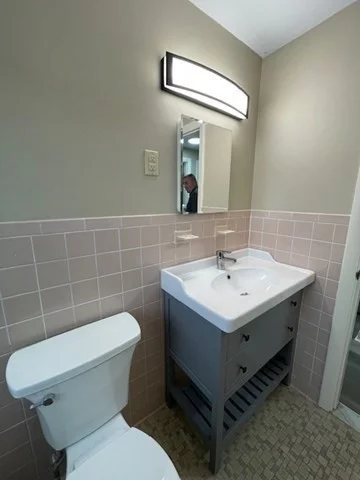 1 bed, 1 bath apartment for rent at 125 Common St Unit 4, Quincy — photo 12 of 17