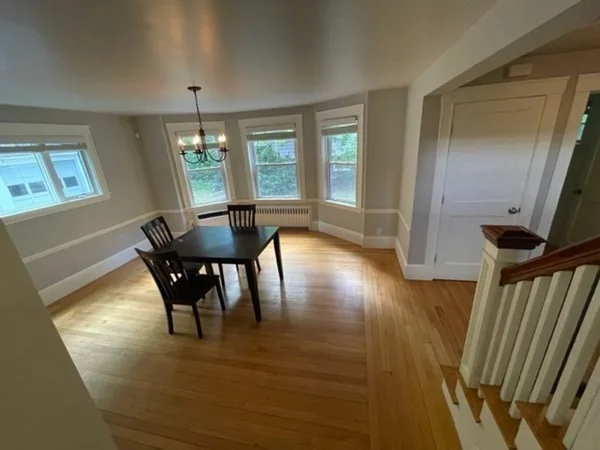 5 bed, 2.5 bath apartment for rent at 125 Coolidge St Unit 1, North Brookline — photo 14 of 37