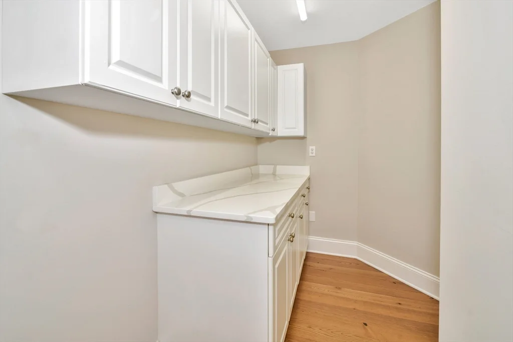 1 bed, 1 bath apartment for rent at 125 Coolidge Unit 308, Watertown — photo 9 of 35