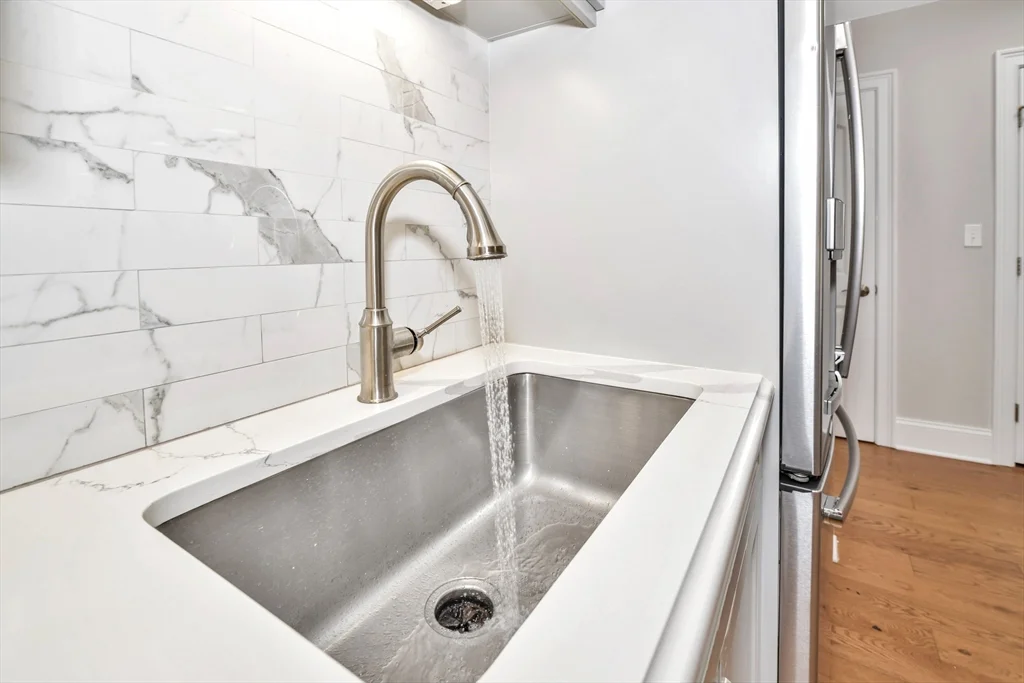 1 bed, 1 bath apartment for rent at 125 Coolidge Unit 308, Watertown — photo 25 of 35
