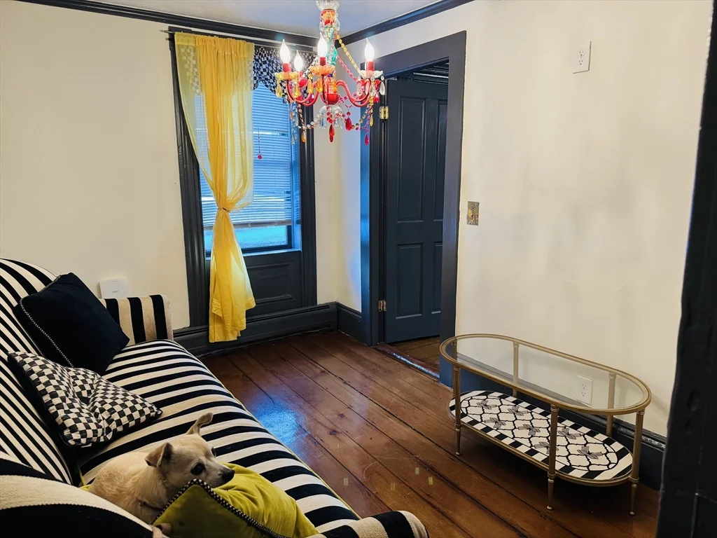 4 bed, 2 bath apartment for rent at 125 Essex St Unit 2, Salem — photo 16 of 36