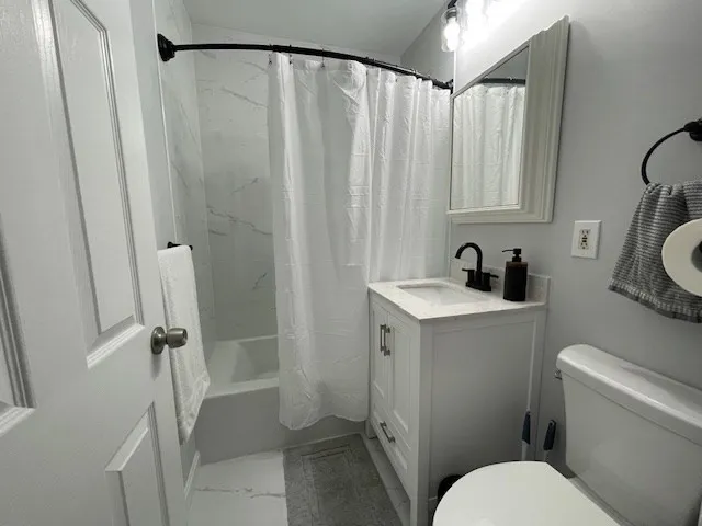 2 bed, 1 bath apartment for rent at 125 Farragut Rd Unit 46, South Boston — photo 4 of 15