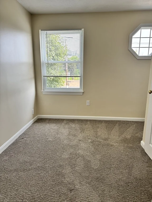 3 bed, 1 bath apartment for rent at 125 Franklin St Unit A, Stoneham — photo 11 of 15