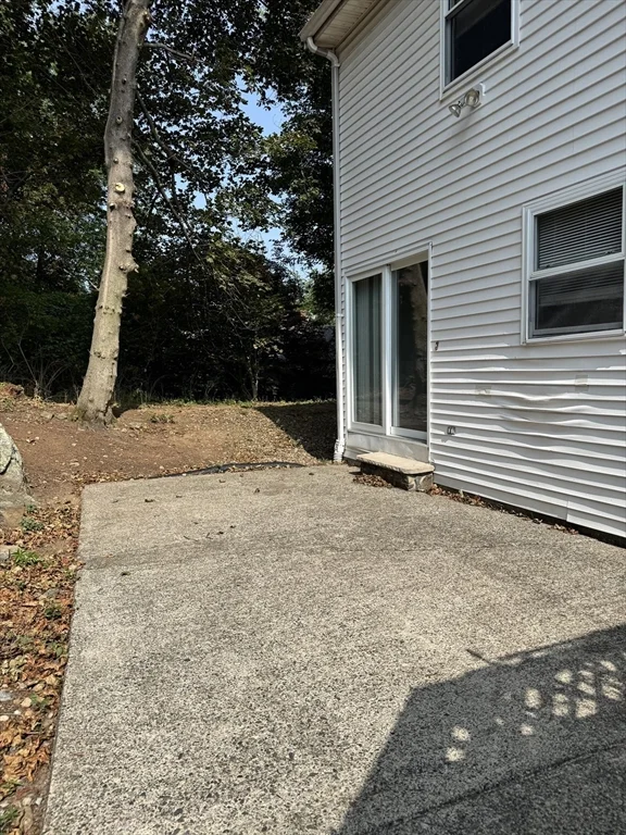 3 bed, 1 bath apartment for rent at 125 Franklin St Unit A, Stoneham — photo 13 of 15