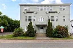 1 bed, 1 bath apartment for rent at 125 High St Unit CR, North Attleboro