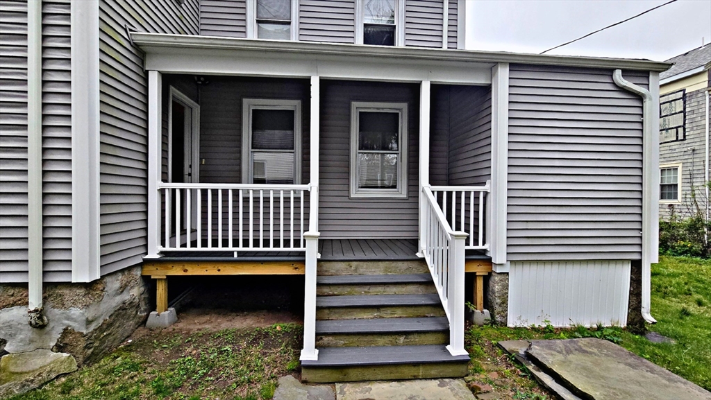 3 bed, 1 bath apartment for rent at 125 Hillman St Unit 1, New Bedford — photo 16 of 17