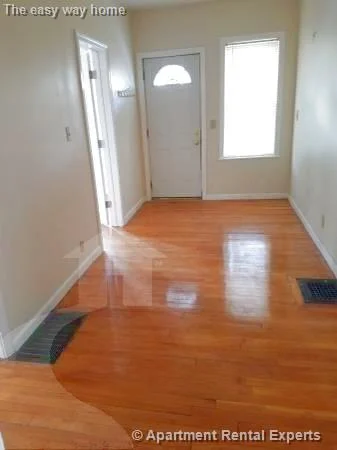 3 bed, 1 bath apartment for rent at 125 Hillsdale Rd Unit 1, Tufts — photo 4 of 8