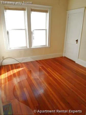 3 bed, 1 bath apartment for rent at 125 Hillsdale Rd Unit 1, Tufts — photo 7 of 8