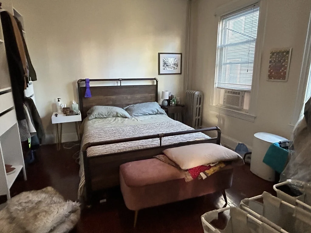 1 bed, 1 bath apartment for rent at 125 Irving St Unit 1R, Everett — photo 5 of 8